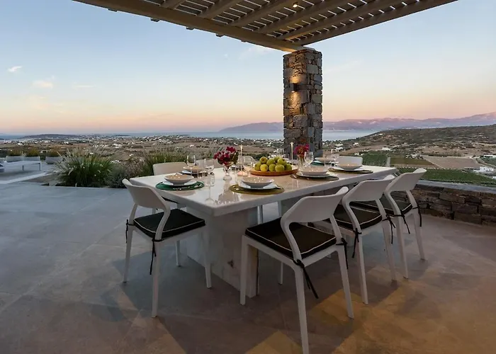 Villa Atlas, In The Outskirts Of Naousa