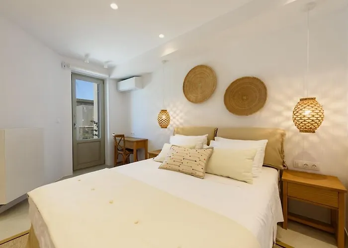 Atlas, In The Outskirts Of Villa Naousa