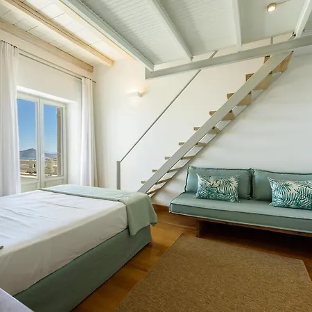 Atlas, In The Outskirts Of ナウサ